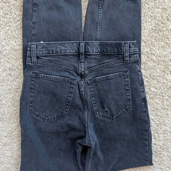 NWT A&F Straight Leg Jeans - Picture 3 of 3